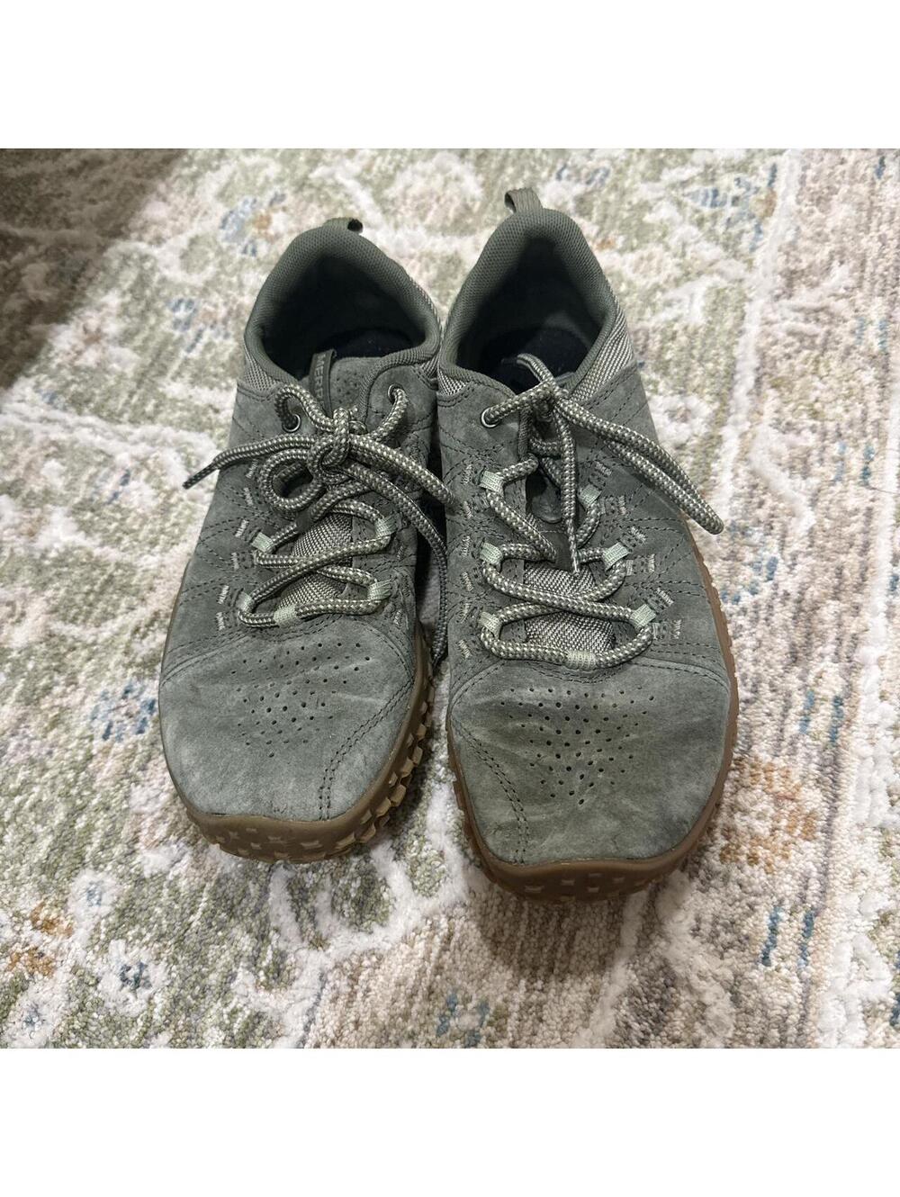 Merrell green lace up hiking shoes #hiking #outdoors